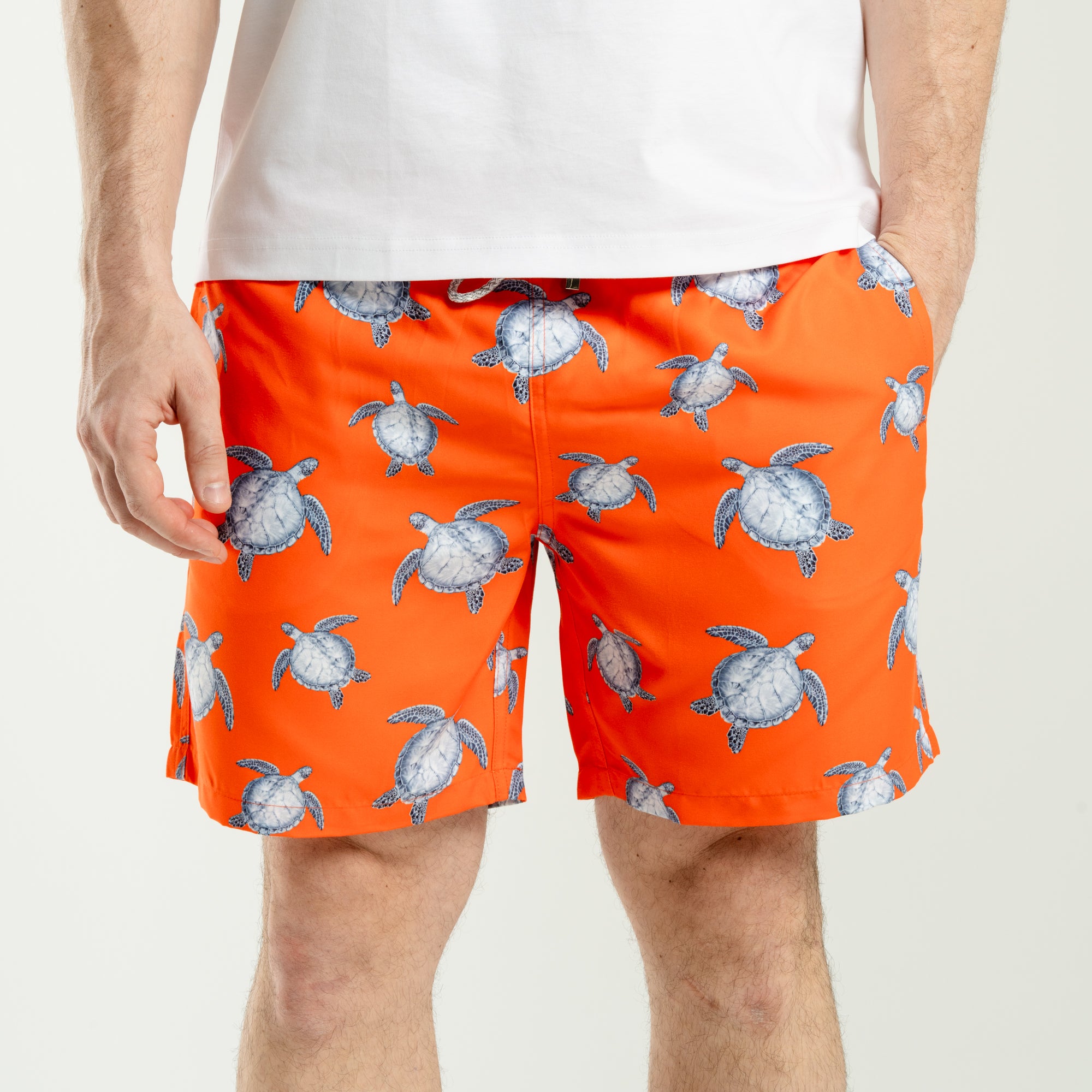 Shorts Orange Turtle